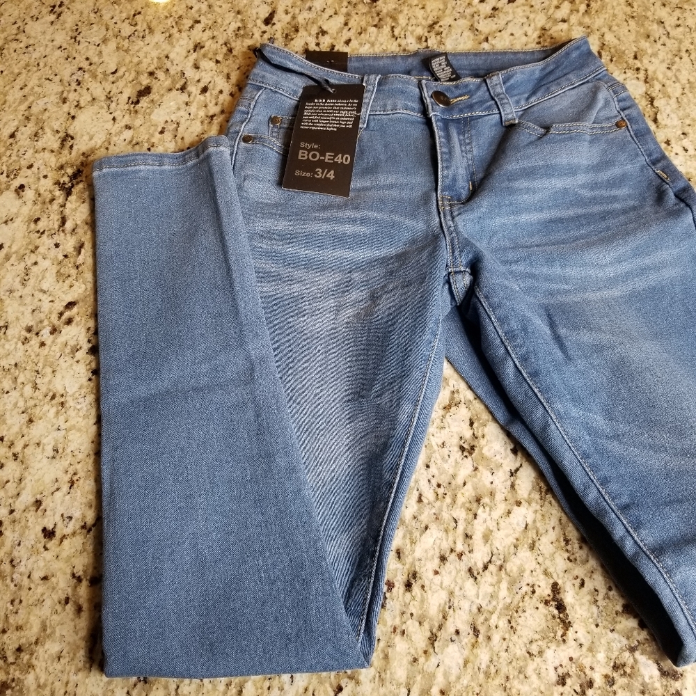 BOB | NEW! Skinny Jean Mid to High Rise Size 3 - 4